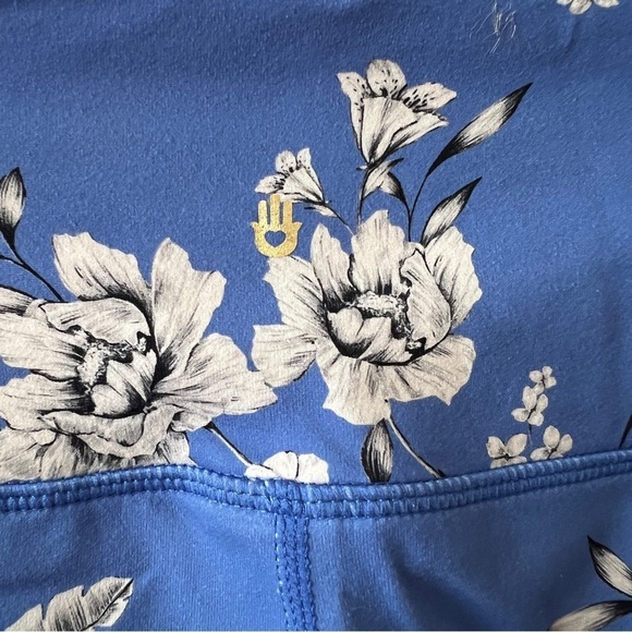 SPIRITUAL GANGSTER PERFECT HI RISE FLORAL LEGGINGS SZ M YOGA GYM WORKOUT FITNESS - Picture 6 of 12